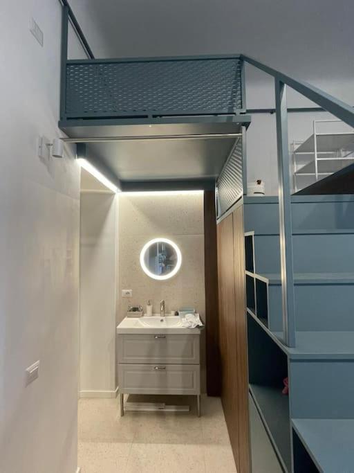 Lovely Studio Flat In Bocconi 米兰 外观 照片
