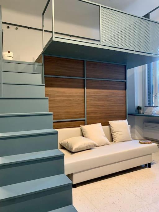 Lovely Studio Flat In Bocconi 米兰 外观 照片