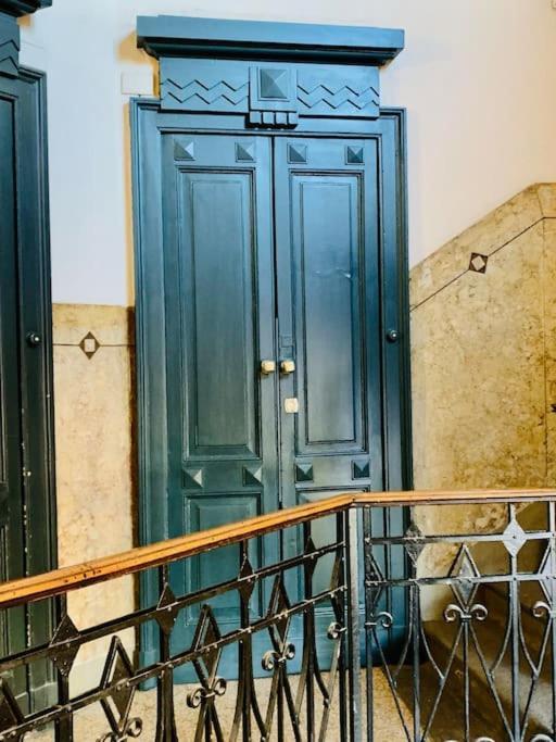 Lovely Studio Flat In Bocconi 米兰 外观 照片